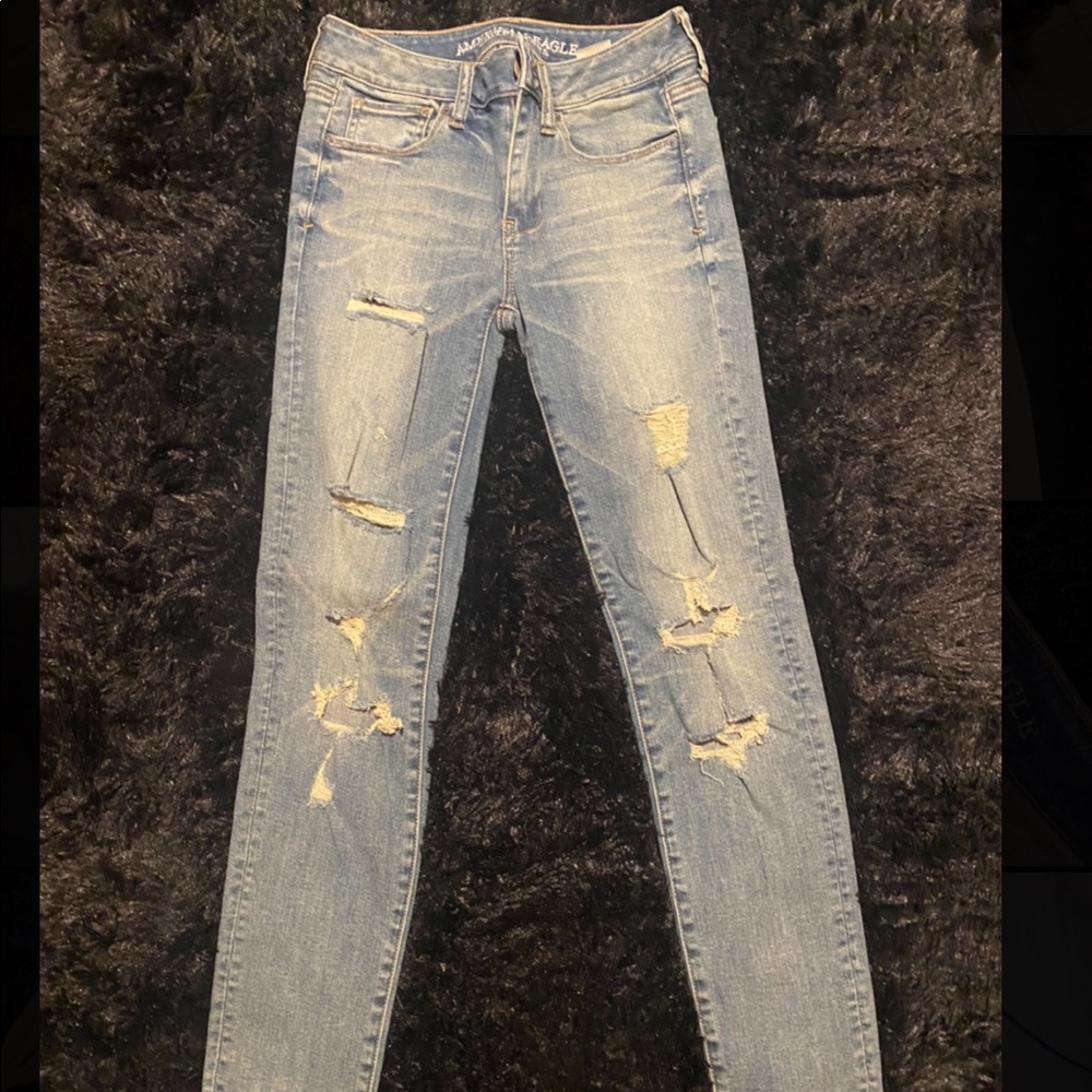 American eagle size 2 jeans never worn